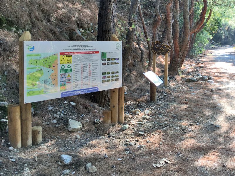 Ahşap Tanıtım Tabelası